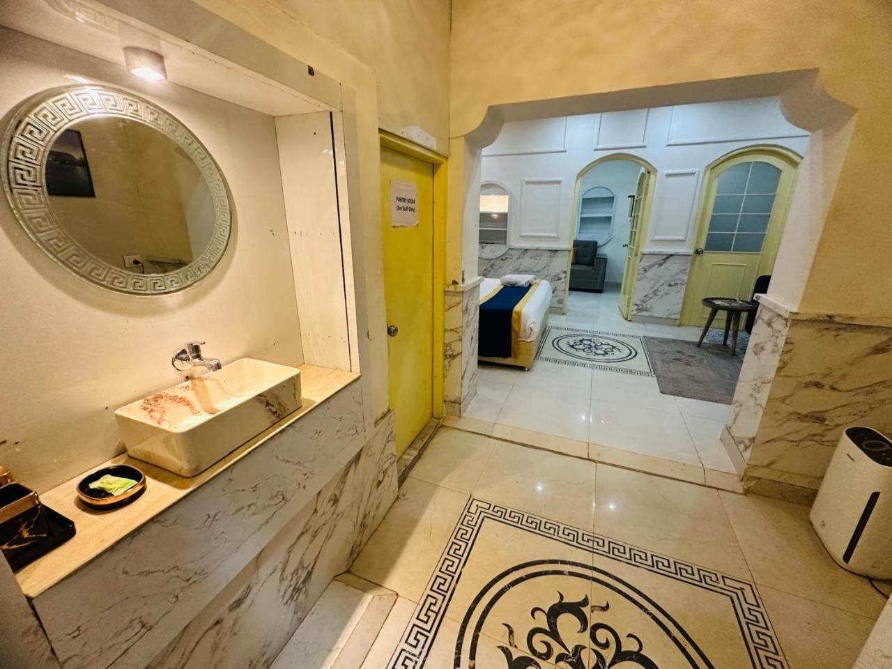 Hinduja Haveli Gulab Sagar Hotel Jodhpur  Eksteriør billede